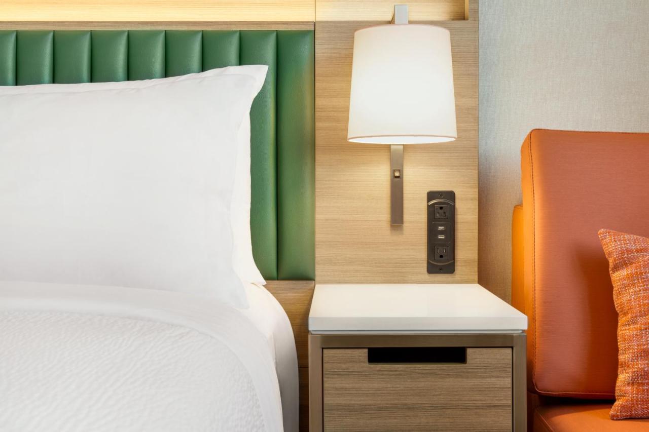 Holiday Inn Lic - Laguardia West, An Ihg Hotel Ню Йорк Екстериор снимка
