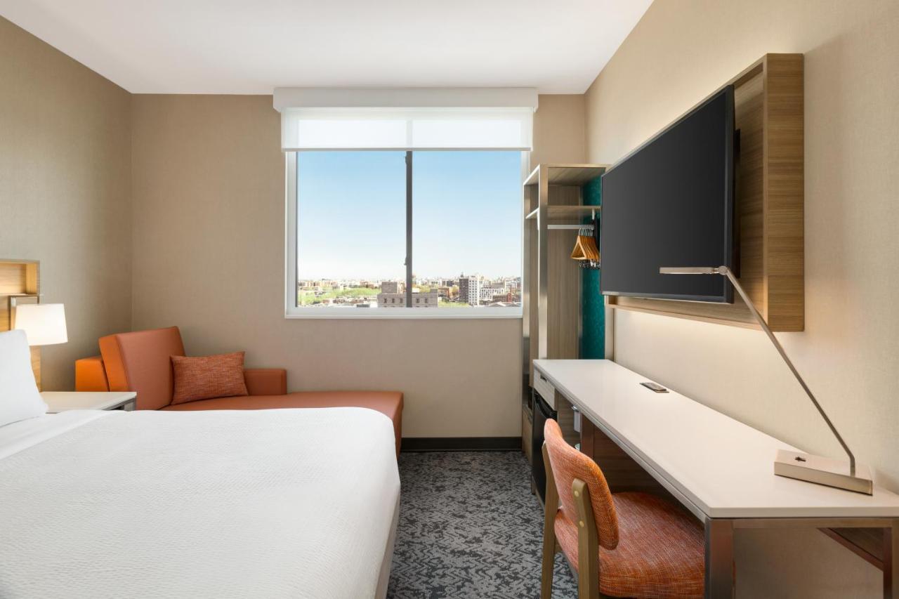 Holiday Inn Lic - Laguardia West, An Ihg Hotel Ню Йорк Екстериор снимка